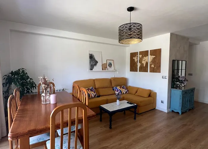 Piso Cesteiros Plaza サンシェンショ