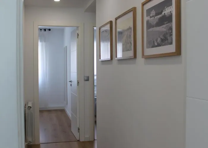 Piso Cesteiros Plaza アパート